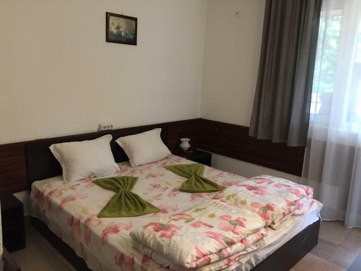 Family Hotel Julian Kranewo Zewnętrze zdjęcie